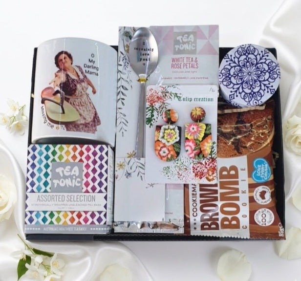 Mama’s Flying Slipper Survival Box